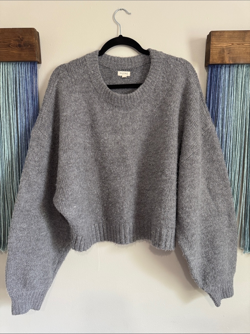 Pilcro Women's Gray Crew Neck Sweater